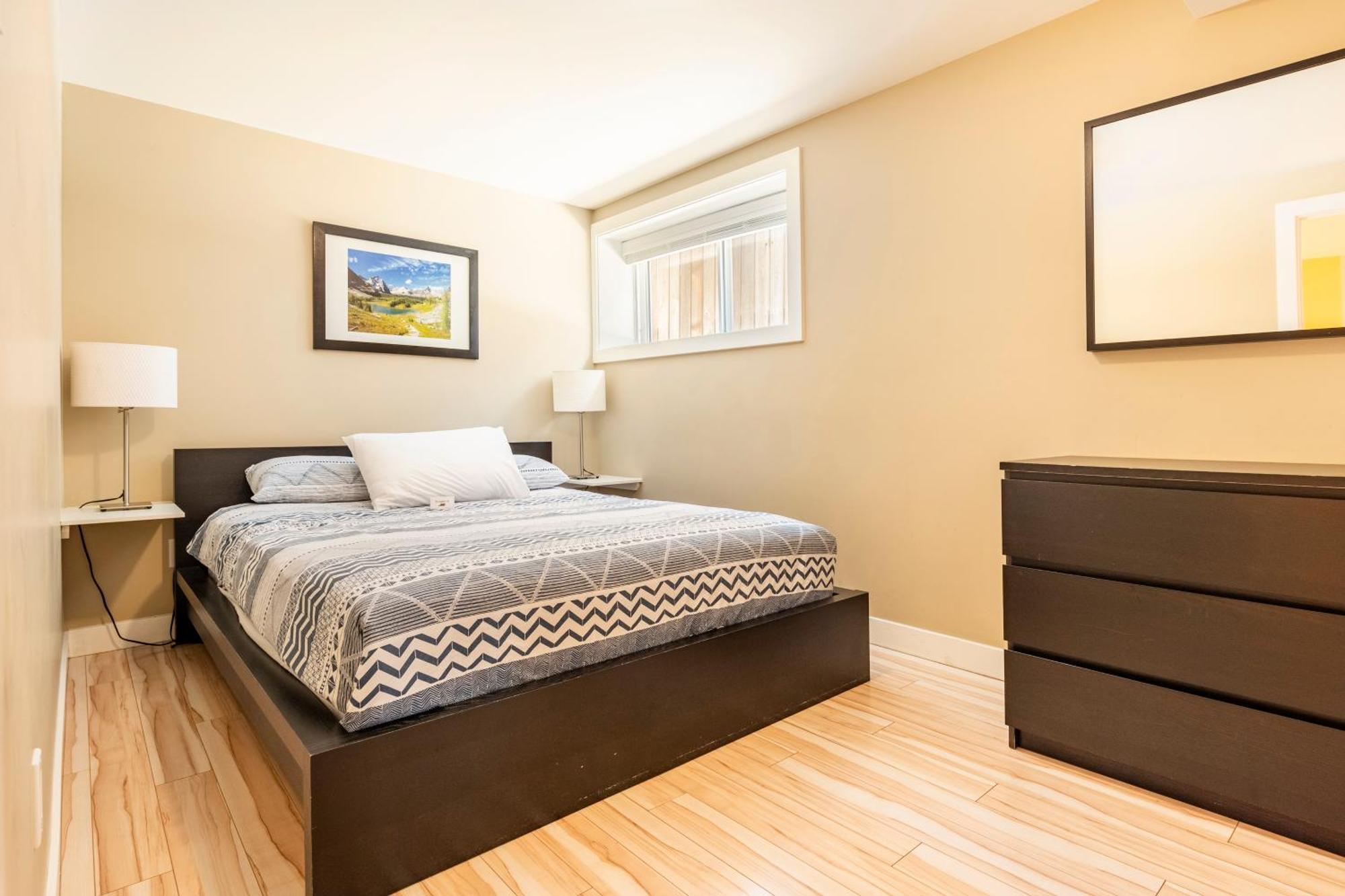 Cougar Street Mountain Rental Banff Exterior foto